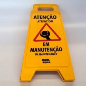 CAVALETE SINALIZAÇÃO EM MANUTENÇÃO em Bom Jesus dos Perdões SP